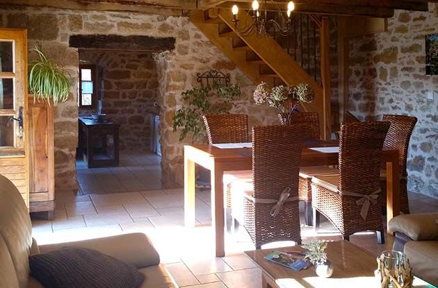 vaste séjour du gîte