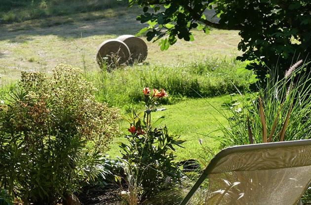 G&icirc;te avec vue sur le jardin