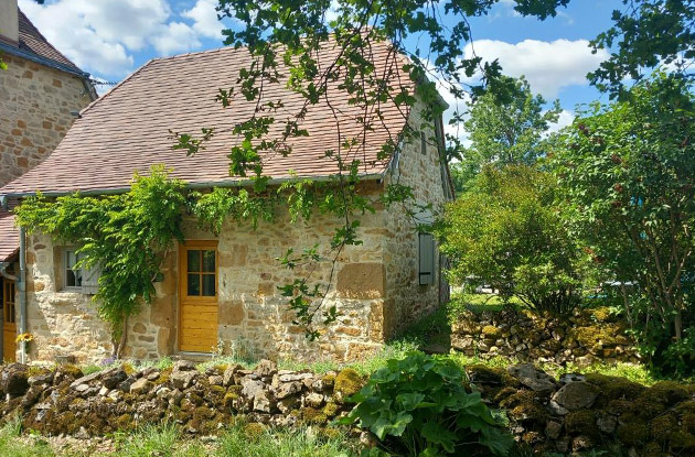 g&icirc;tes &agrave; la campagne dans le Lot