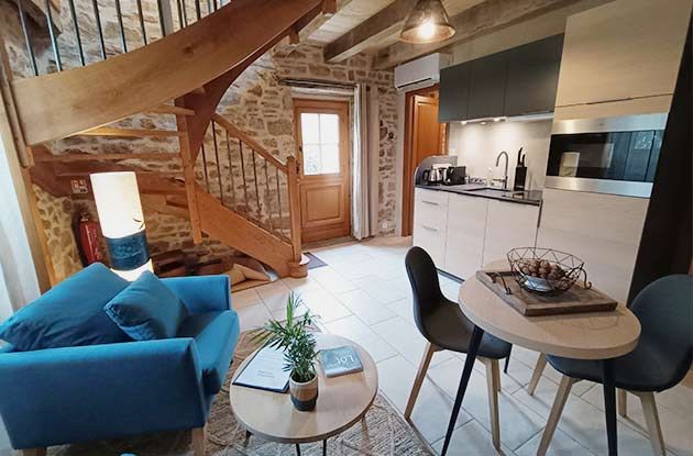 Chambre d'h&ocirc;te avec jardin dans le Lot