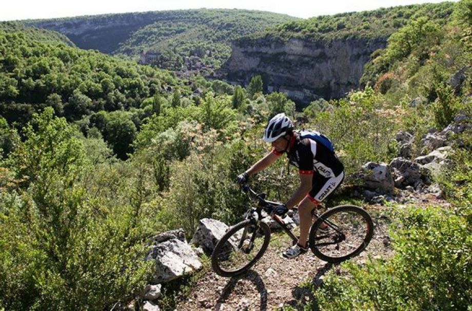Bike and mountain rides in France